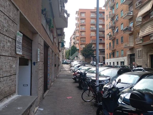 negozio in affitto a Roma in zona Tiburtino