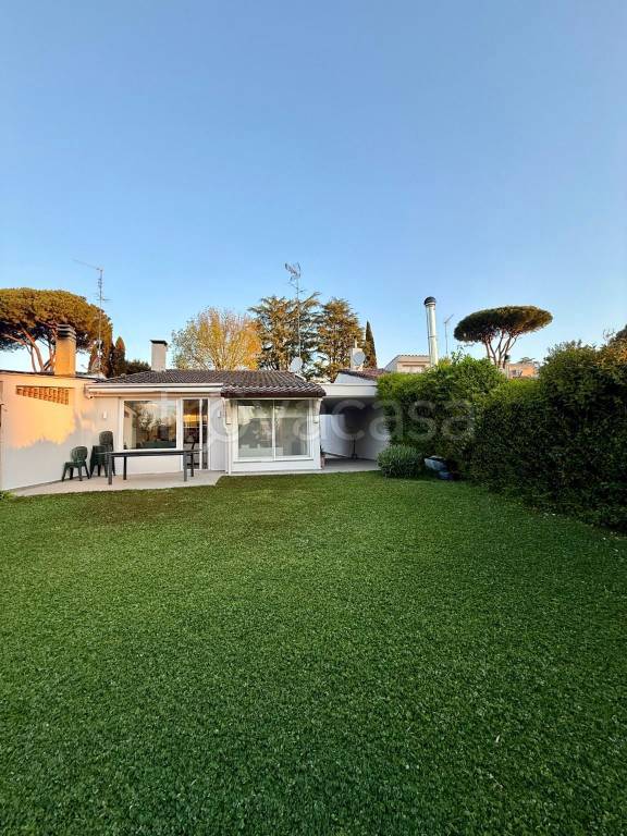 casa indipendente in affitto a Roma in zona Olgiata