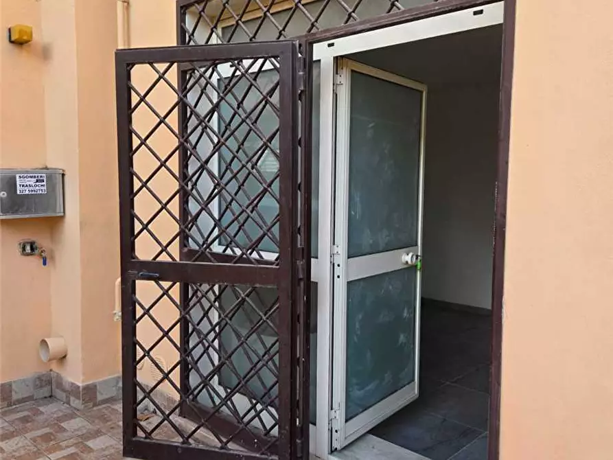 negozio in affitto a Roma in zona Dragona/Bagnoletto