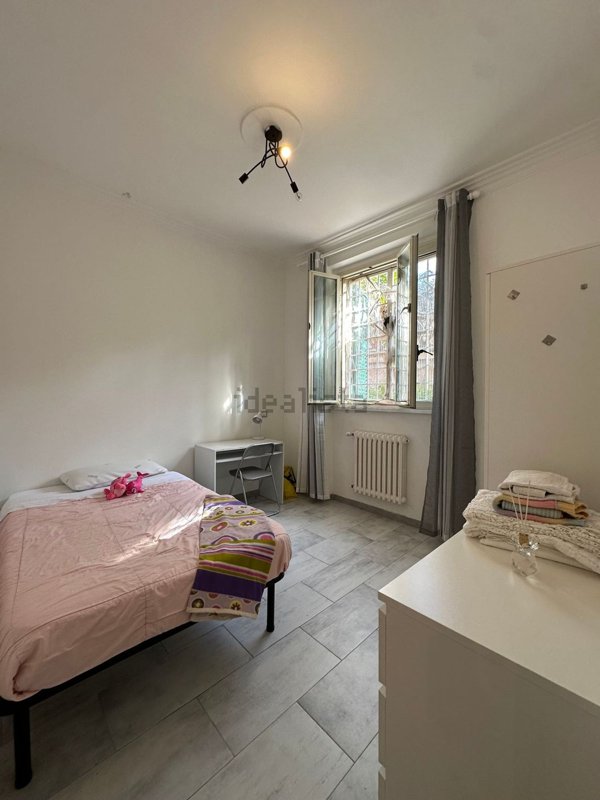 casa indipendente in affitto a Roma in zona Tuscolano