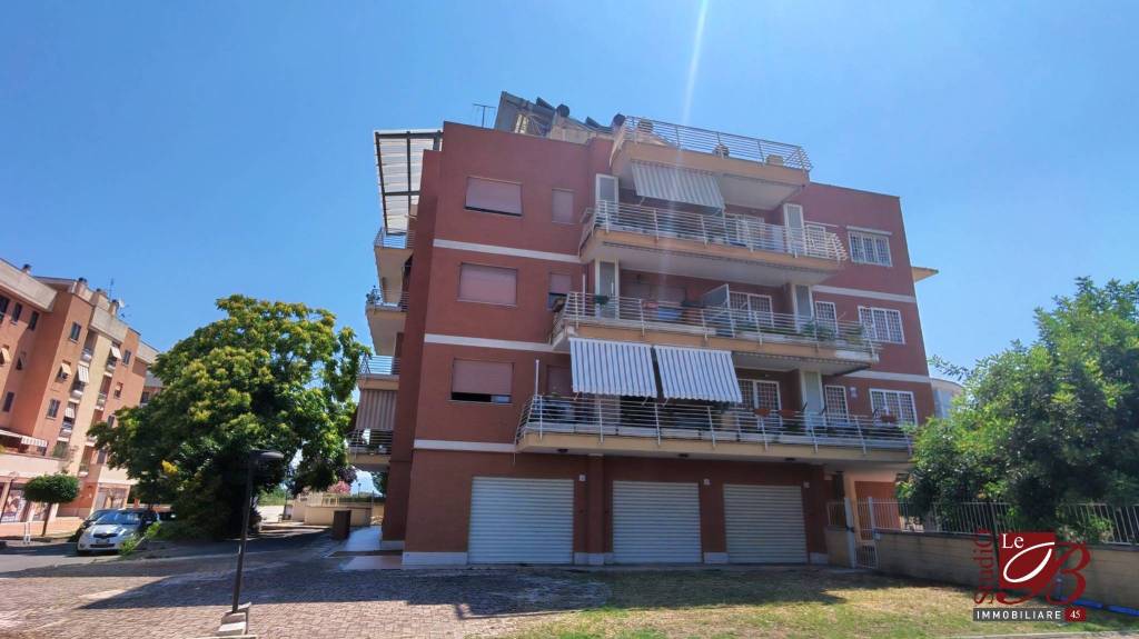 appartamento in affitto a Roma in zona Romanina