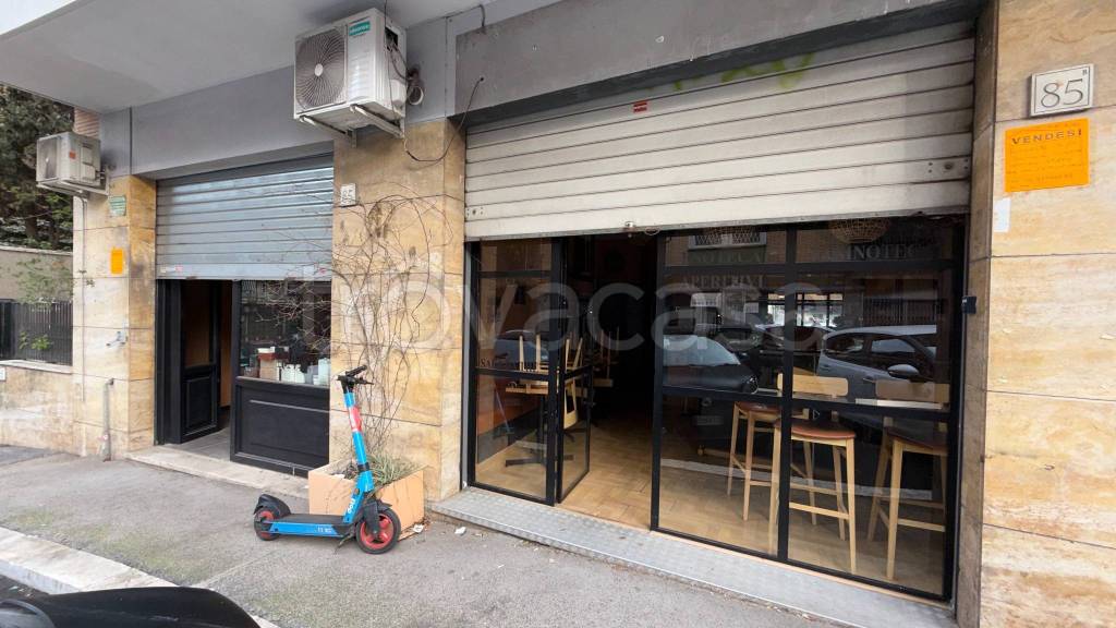 negozio in affitto a Roma in zona Tor di Quinto