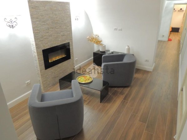 appartamento in affitto a Roma in zona Rione Monti/Campitelli
