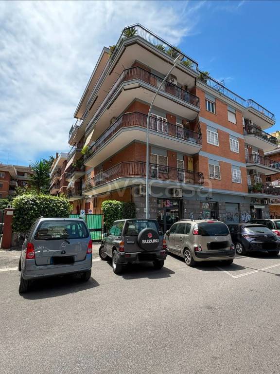 appartamento in affitto a Roma in zona Appio Claudio