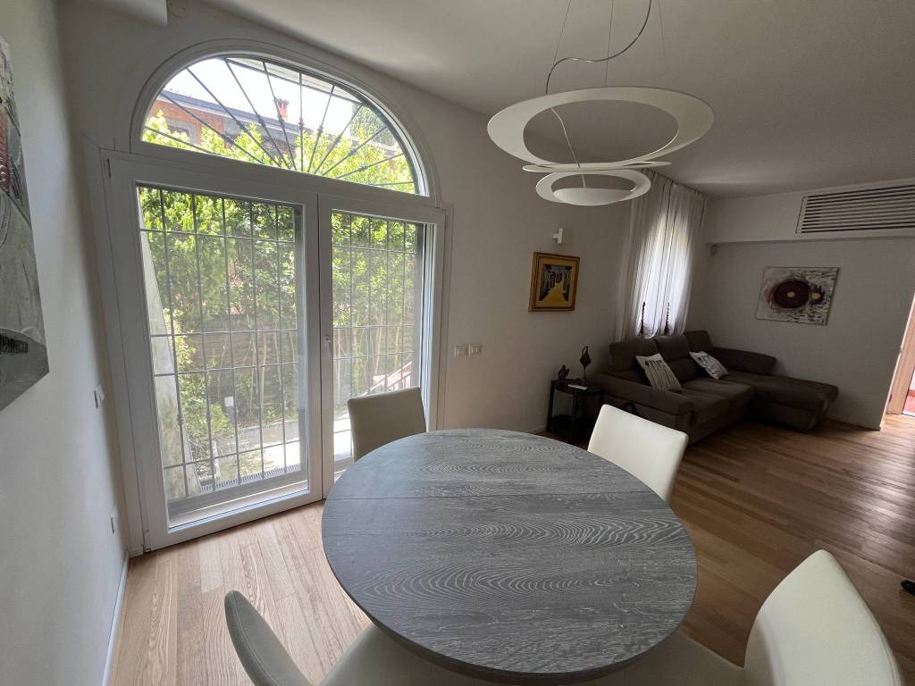 casa indipendente in affitto a Roma in zona La Giustiniana
