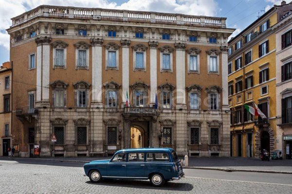 appartamento in affitto a Roma in zona Pigna - Sant'Angelo