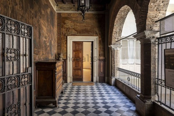 appartamento in affitto a Roma in zona Parione/Sant'Eustachio