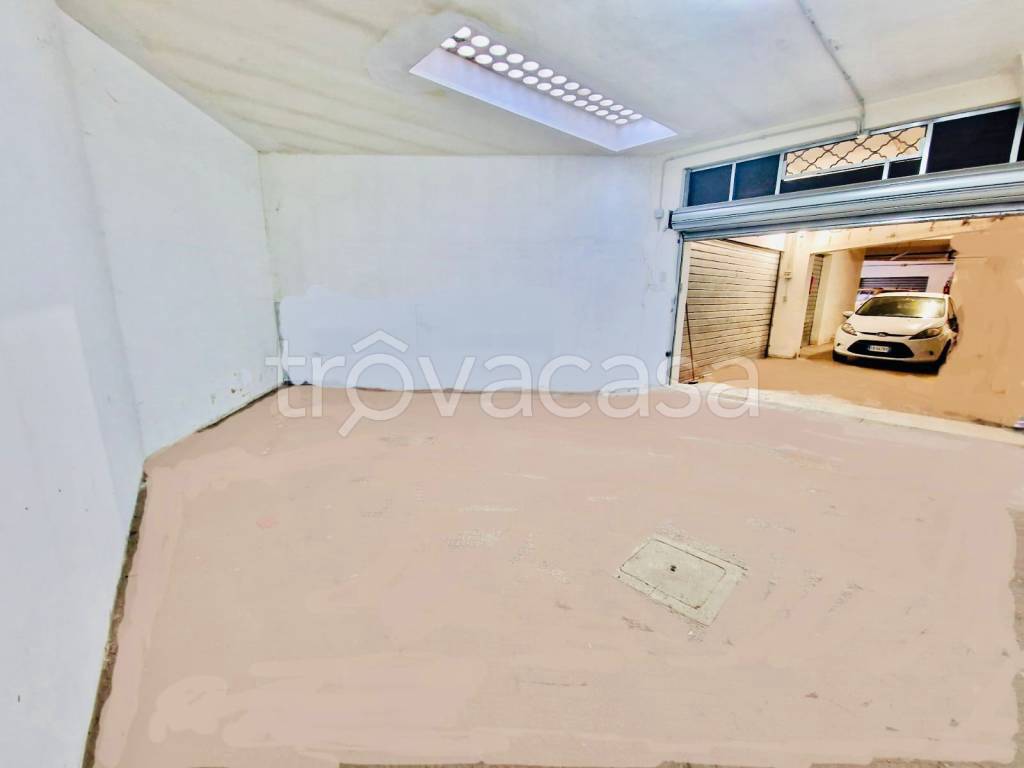locale commerciale in affitto a Roma in zona Torrevecchia