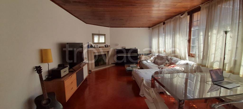 appartamento in affitto a Roma in zona Parione/Sant'Eustachio