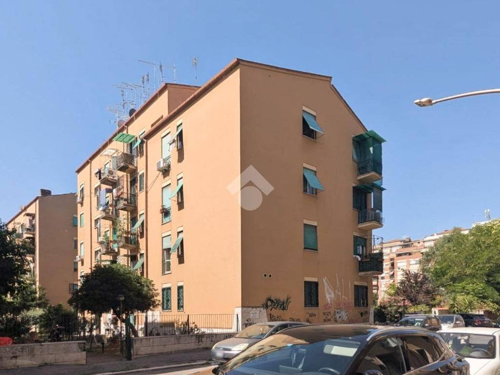 appartamento in affitto a Roma in zona Tuscolano