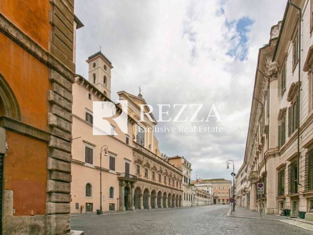 ufficio in affitto a Roma in zona Trevi-Colonna