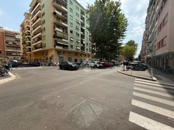 locale commerciale in affitto a Roma in zona Monte Sacro/Talenti