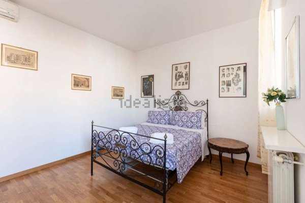 appartamento in affitto a Roma in zona Trevi-Colonna