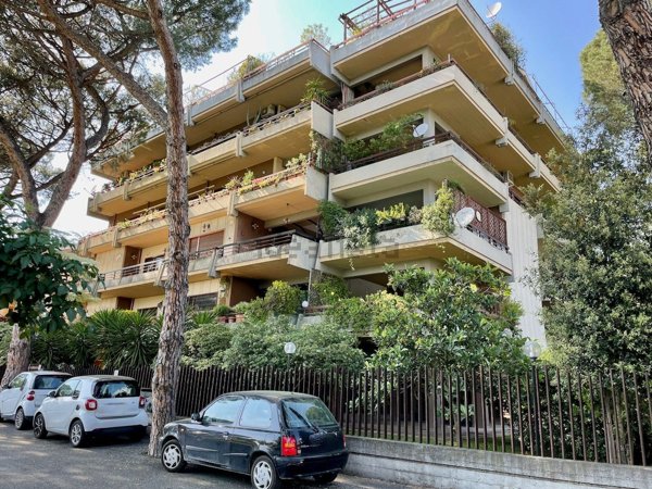 appartamento in affitto a Roma in zona Tomba di Nerone
