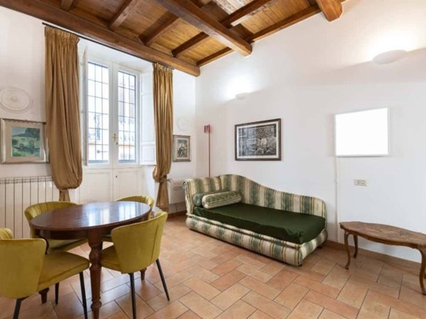 appartamento in affitto a Roma in zona Pigna - Sant'Angelo