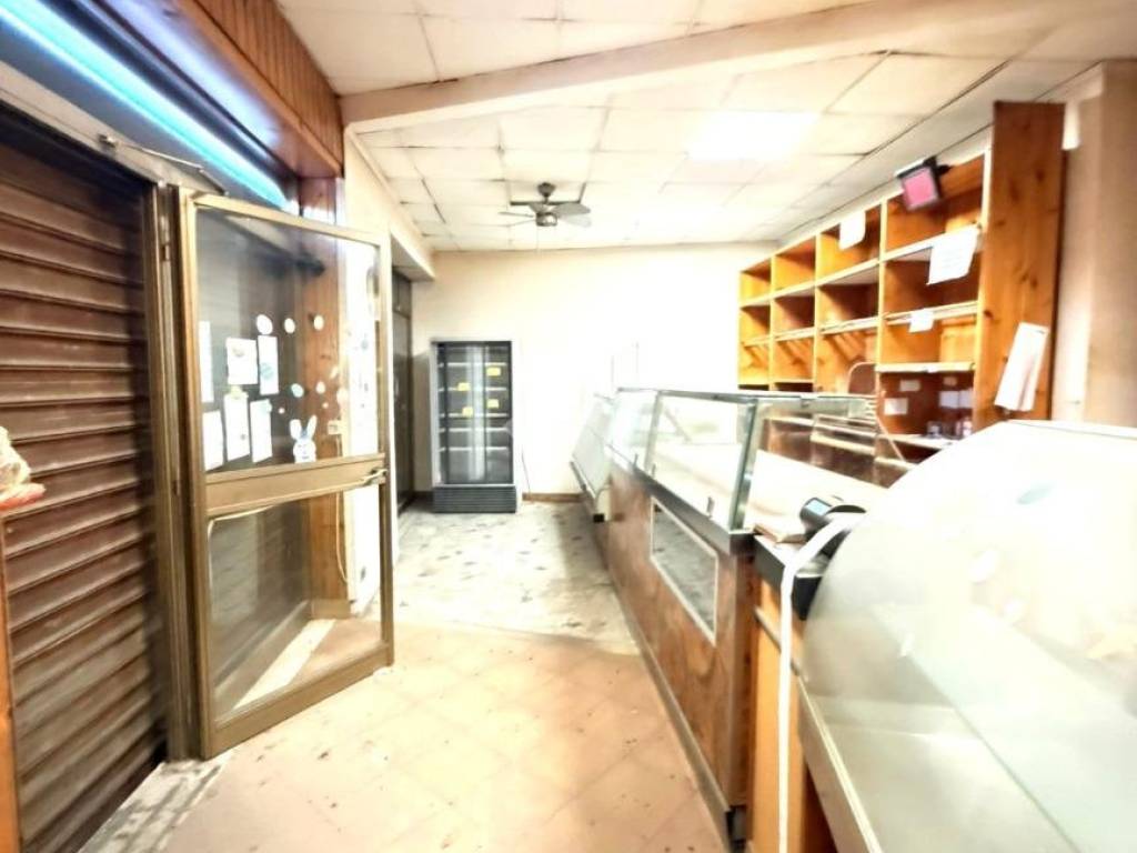 negozio in affitto a Roma in zona Prenestino-Labicano
