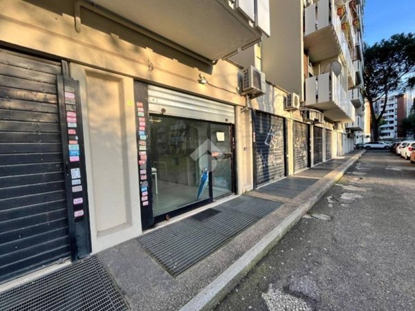 negozio in affitto a Roma in zona Collatino