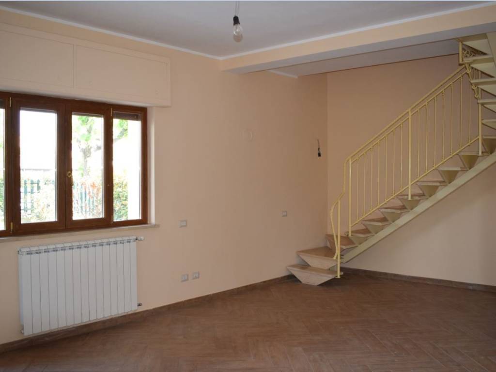 casa indipendente in affitto a Roma in zona Torre Maura