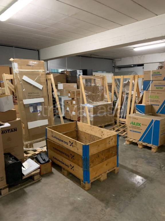 negozio in affitto a Roma in zona Prenestino-Labicano