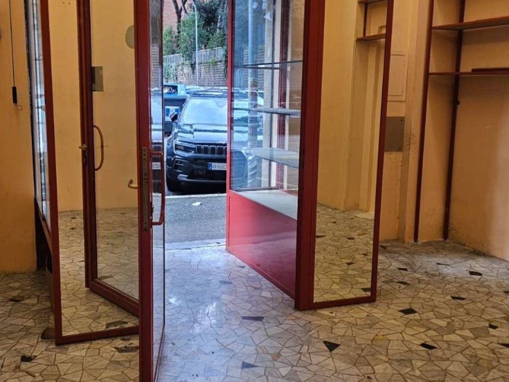negozio in affitto a Roma in zona Tiburtino