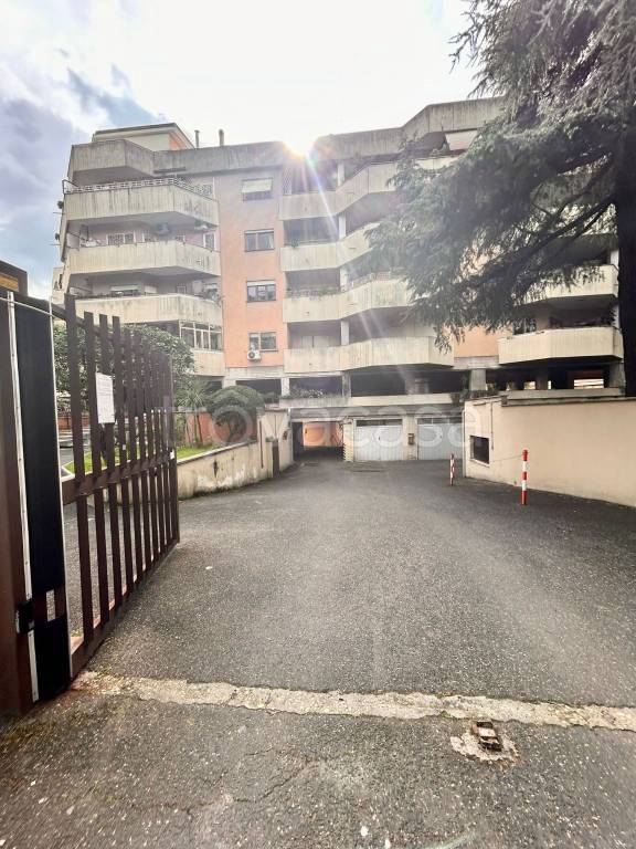 appartamento in affitto a Roma in zona Appio Claudio
