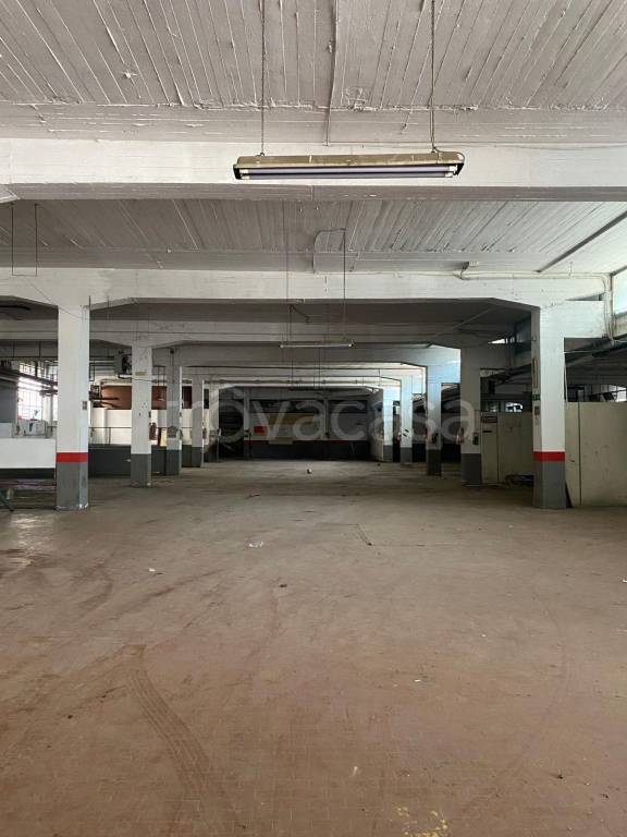 negozio in affitto a Roma in zona Acilia