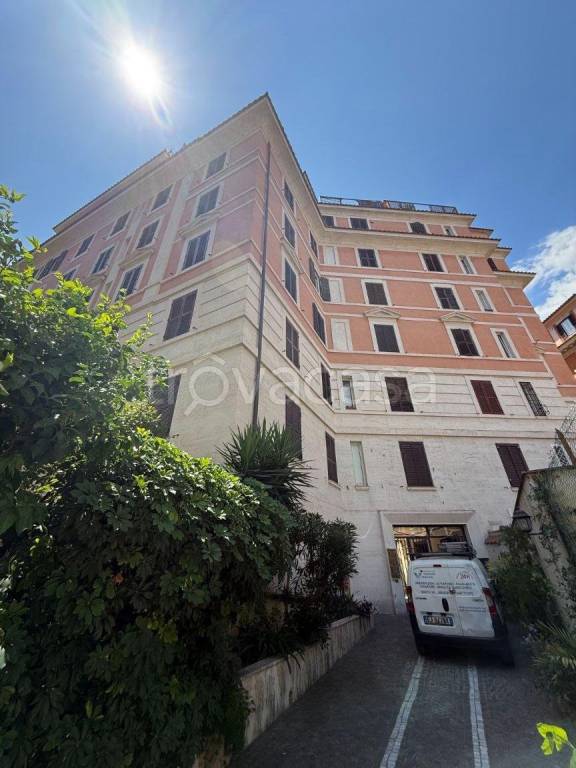 appartamento in affitto a Roma in zona Trastevere