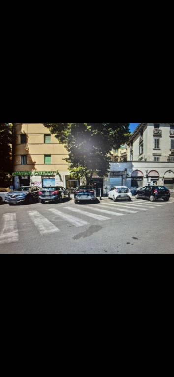 negozio in affitto a Roma in zona Appio Latino