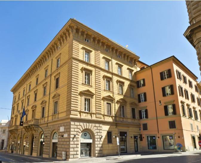appartamento in affitto a Roma in zona Trevi-Colonna