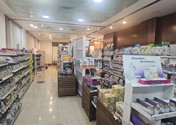 locale commerciale in affitto a Roma in zona Aurelio