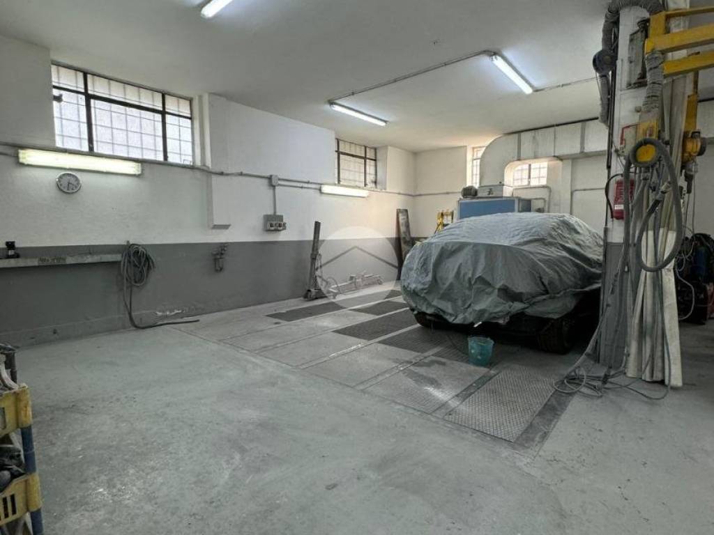 locale commerciale in affitto a Roma in zona Borghesiana