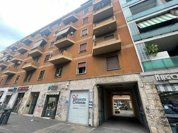 negozio in affitto a Roma in zona Ostiense