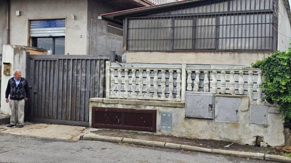 locale commerciale in affitto a Roma in zona Finocchio