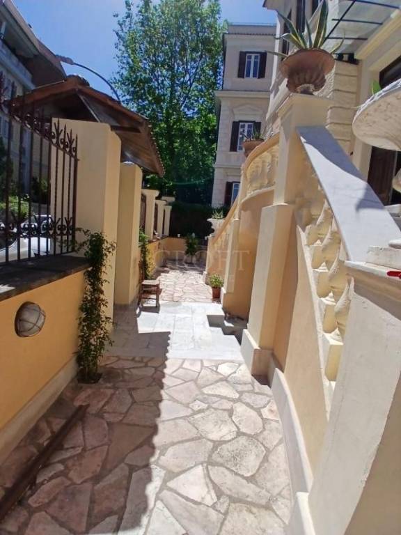 appartamento in affitto a Roma in zona San Saba - Ripa