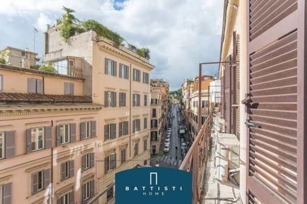 appartamento in affitto a Roma in zona Trevi-Colonna