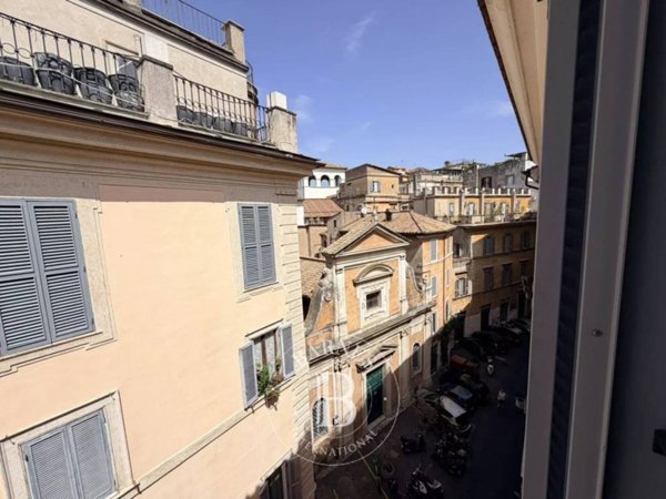 appartamento in affitto a Roma in zona Parione/Sant'Eustachio