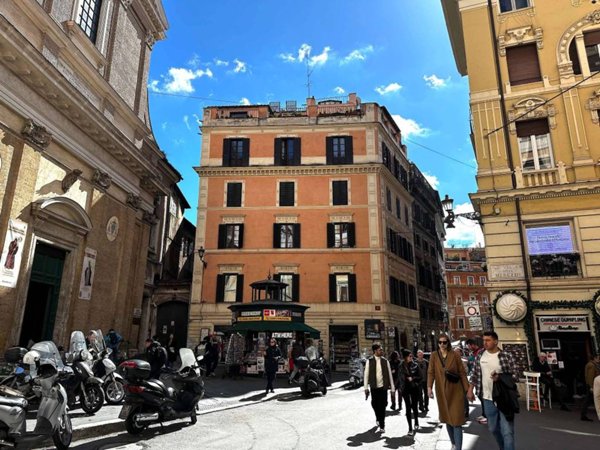 appartamento in affitto a Roma in zona Parione/Sant'Eustachio