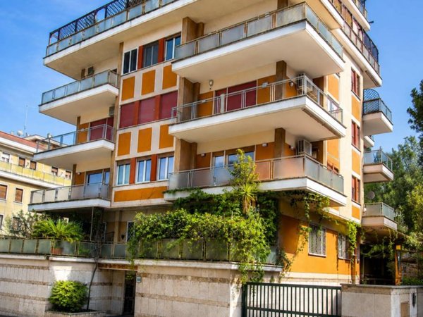 appartamento in affitto a Roma in zona Tomba di Nerone