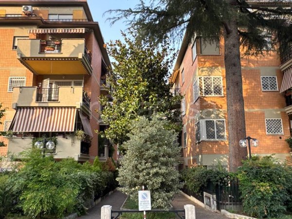 appartamento in affitto a Roma in zona Tomba di Nerone