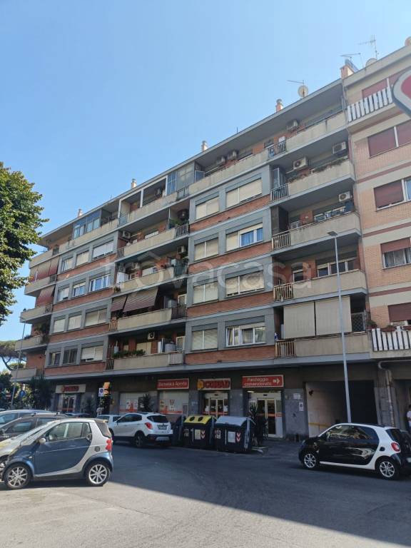 appartamento in affitto a Roma in zona Ostia