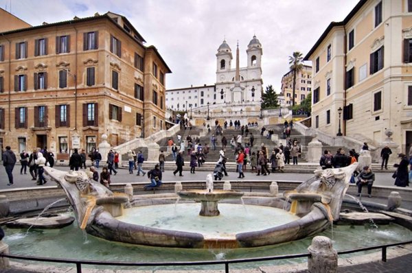 negozio in affitto a Roma in zona Campo Marzio