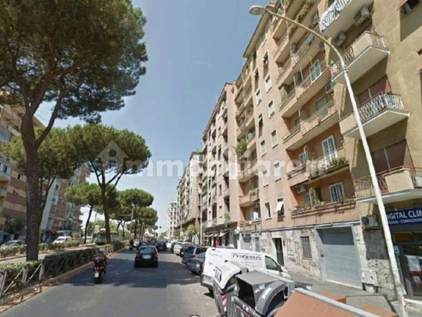 negozio in affitto a Roma in zona Prenestino-Centocelle