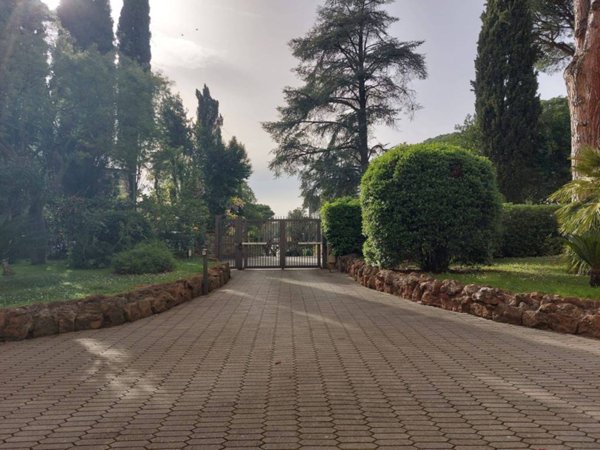 appartamento in affitto a Roma in zona EUR