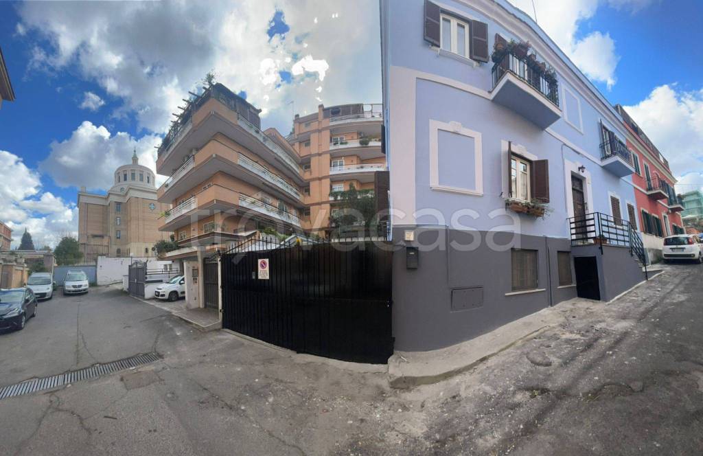 ufficio in affitto a Roma in zona Ostiense