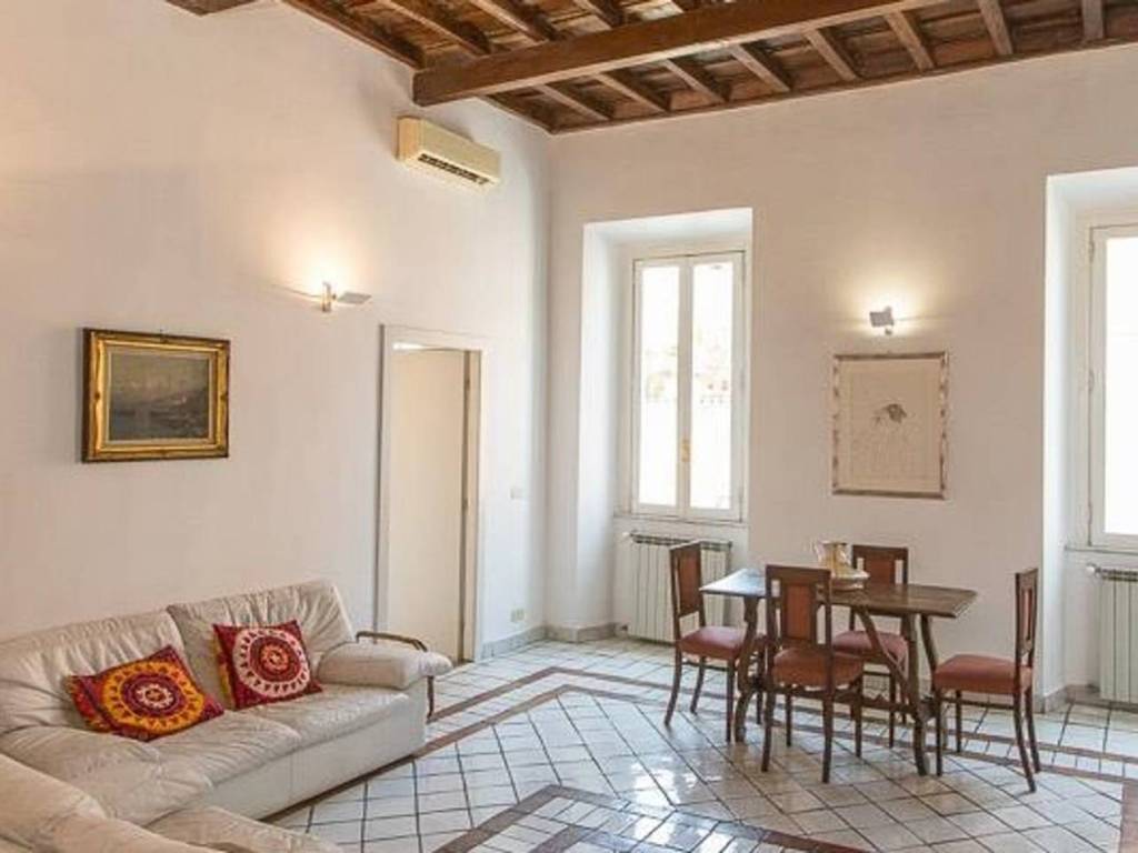 appartamento in affitto a Roma in zona Centro Storico