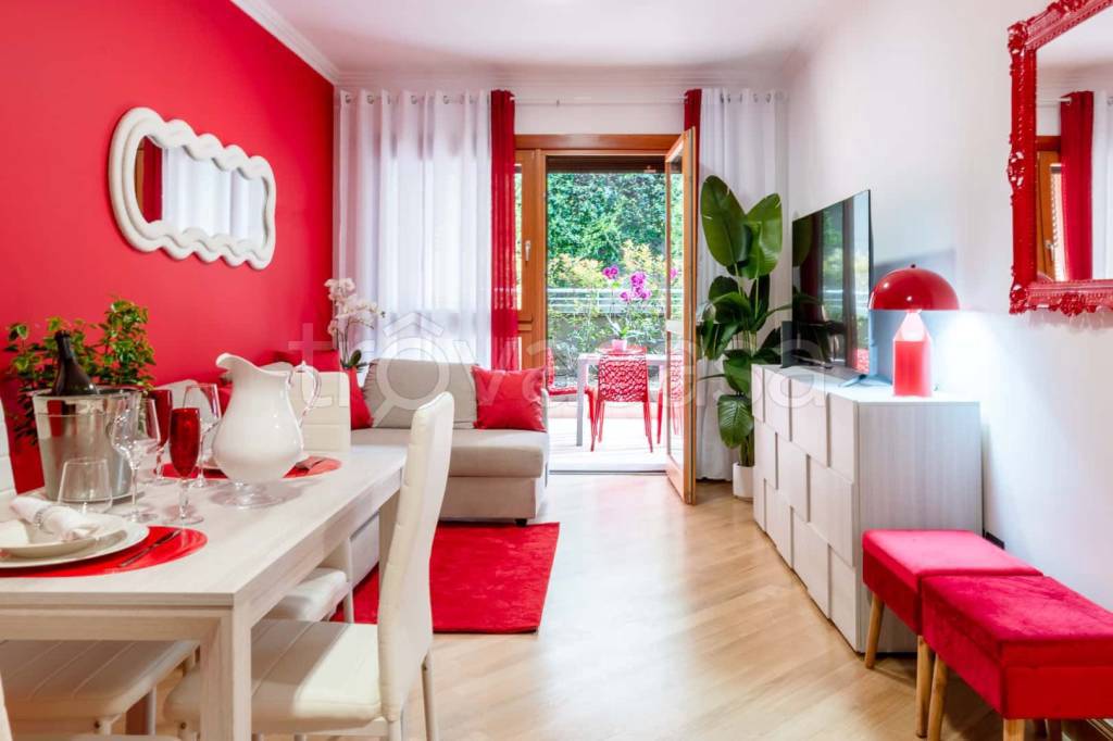 appartamento in affitto a Roma in zona EUR