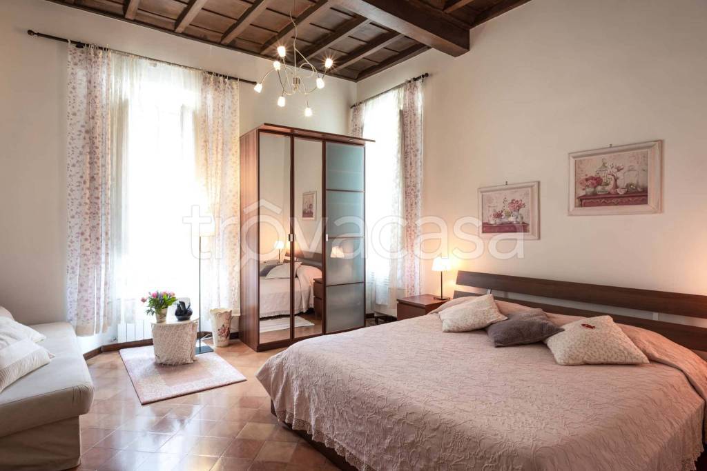 appartamento in affitto a Roma in zona Parione/Sant'Eustachio
