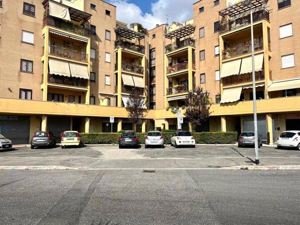 appartamento in affitto a Roma in zona Osteria del Curato