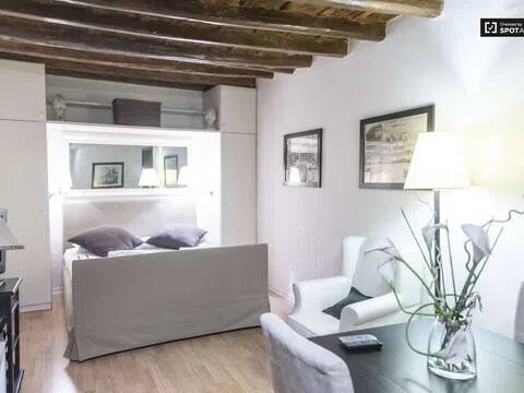 appartamento in affitto a Roma in zona Parione/Sant'Eustachio