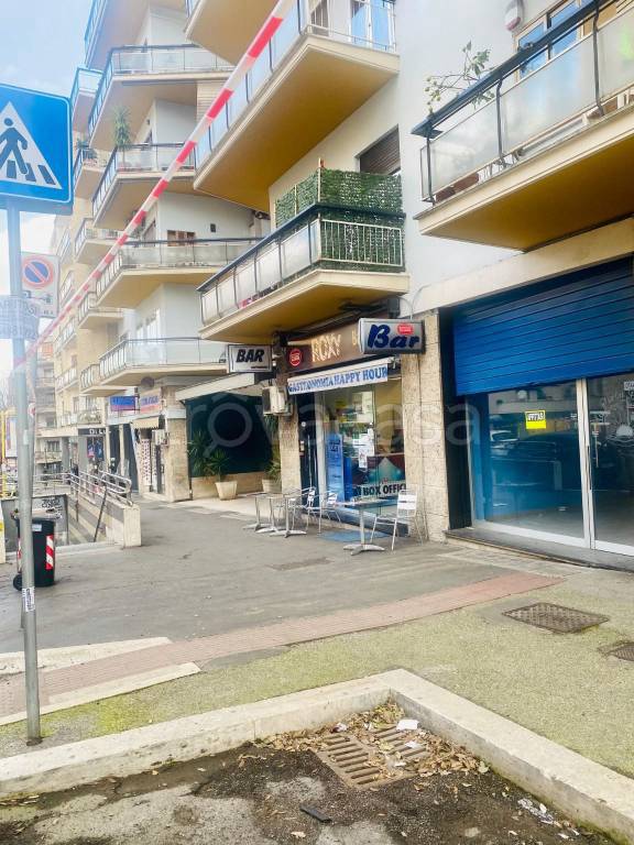 negozio in affitto a Roma in zona Aurelio